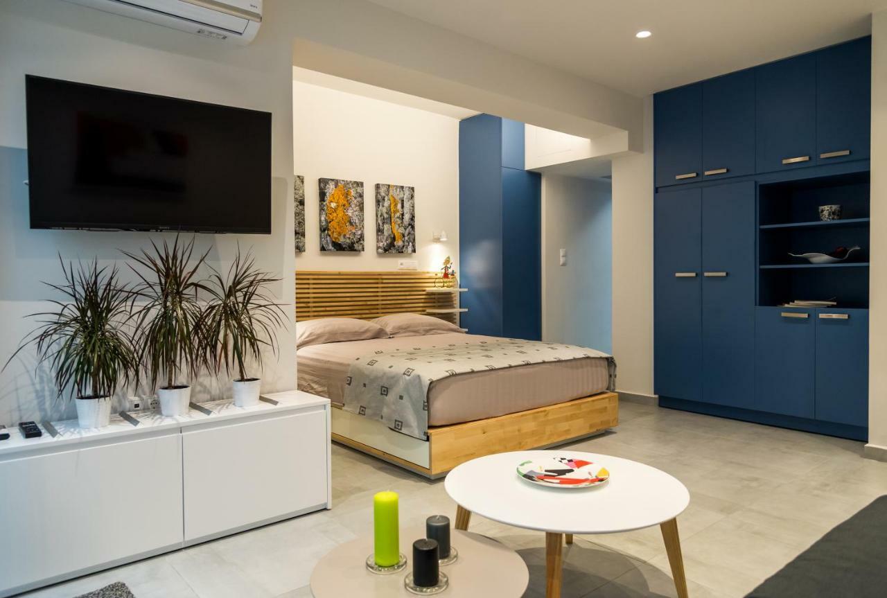Central Cozy Studio With A Secret Garden เอเธนส์ ภายนอก รูปภาพ